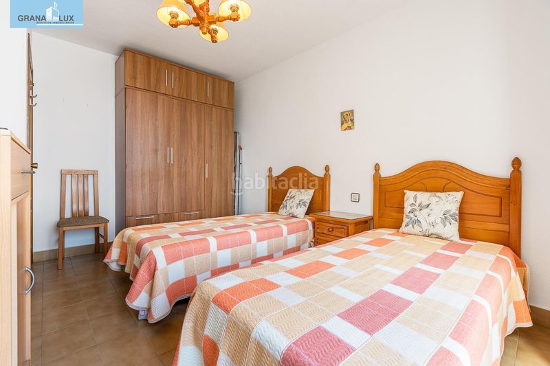 Foto ada60085-dea7-411c-af67-2308de2bd4d2. Pis amb piscina a Salobreña costa Salobreña