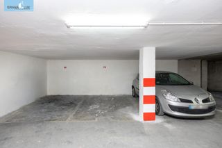 Posto auto  Calle cruz. Se vende plaza de garaje para coche pequeño junto plaza gracia y