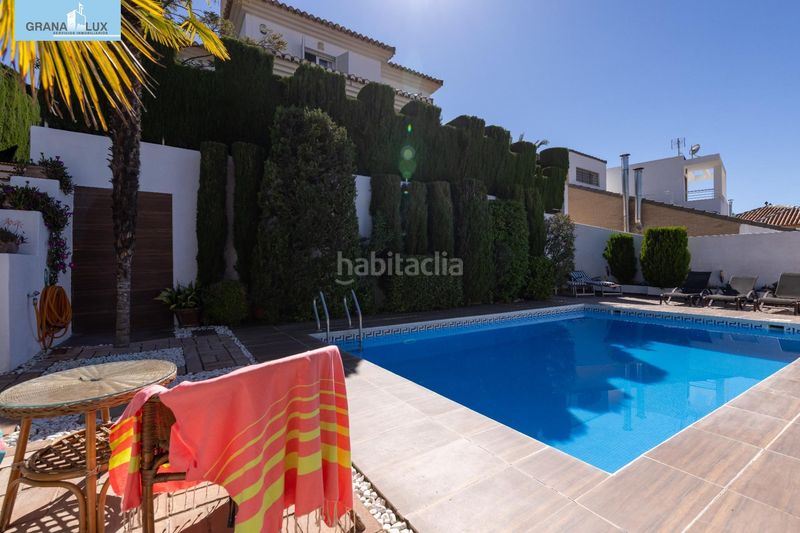 Foto 19d5d164-fcc3-4c9e-bb51-62f838879427. Xalet amb calefacció aparcament piscina a Barrio de la Vega Monachil