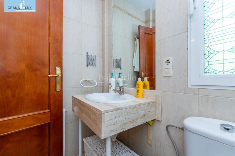 Foto d805c0dc-d9ab-4e52-ab1f-55015cf1de46. Xalet amb calefacció aparcament piscina a Barrio de la Vega Monachil