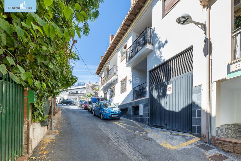 Foto 54a9c776-b07c-4ea7-b2f6-3b80c40ad130. Àtic amb aparcament a Barrio de la Vega Monachil