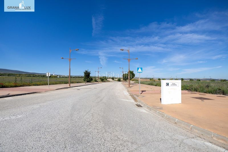 Foto c8d1c230-7a0e-4b24-8001-43c2d09f7cf0. Area edificabile industriale in Escúzar