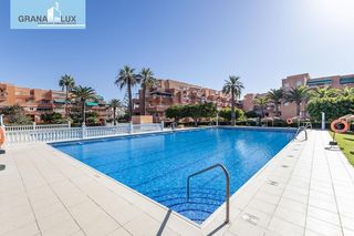 Duplex  Paseo del paseo marítimo. Piso en jardines del mar, salobreña.