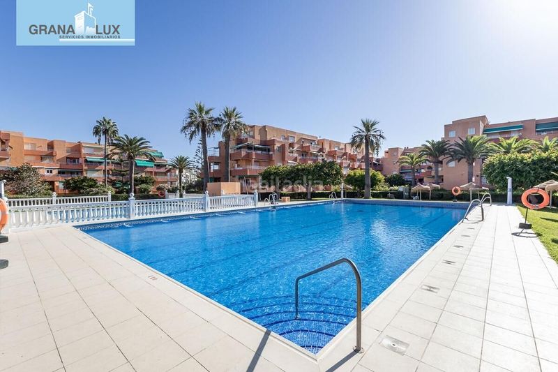 Foto 907c9425-2391-4453-8ee6-3ffd41063333. Dúplex amb piscina a Salobreña costa Salobreña