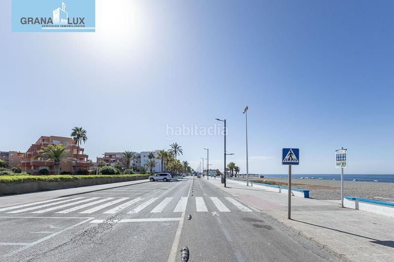 Foto a2fe00f7-0469-48d3-b39c-b6f908d9cab9. Dúplex amb piscina a Salobreña costa Salobreña