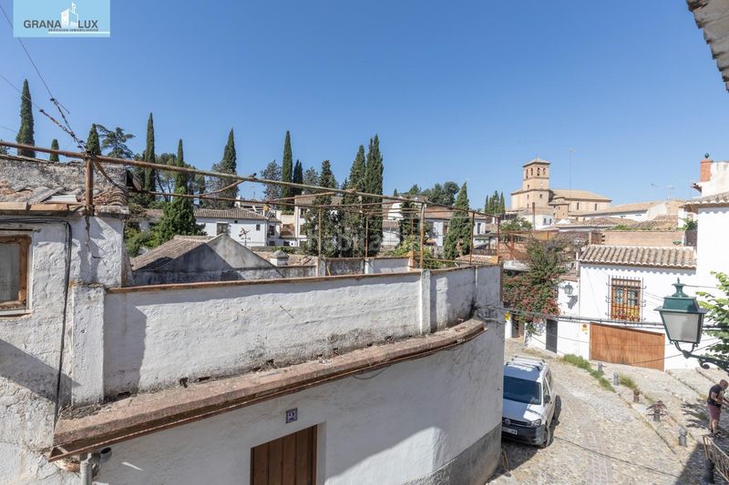 Foto 95184fa8-e3fa-4701-8ade-c1afda715153. Casa amb aparcament a Barrio de Albaicín Granada