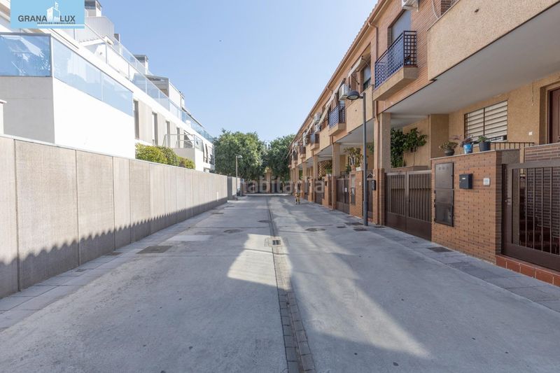 Foto 273f5524-ecff-4904-8ba5-ff05dd4d0f85. Casa adossada amb calefacció aparcament a Poniente Armilla