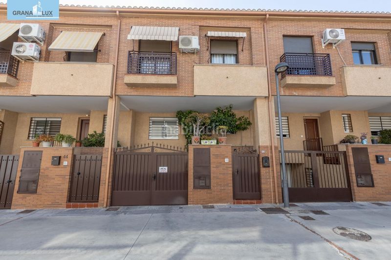 Foto 9b20e5ac-96c0-4de5-8422-cbb8c42aceb2. Casa adossada amb calefacció aparcament a Poniente Armilla