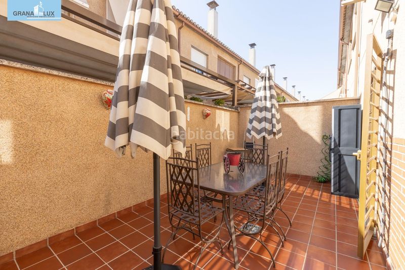 Foto d71f3760-7dbd-4751-89dd-ffe86d66543f. Casa adossada amb calefacció aparcament a Poniente Armilla