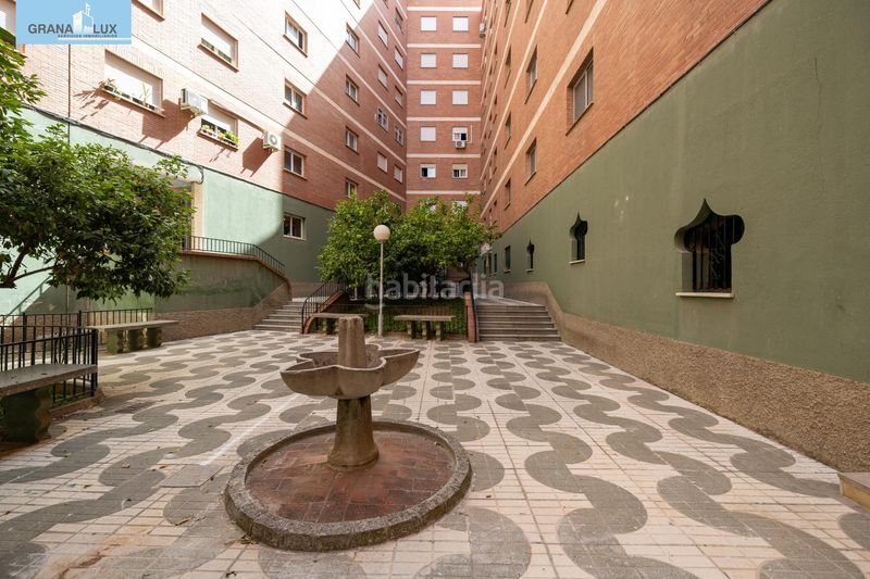 Foto aa270a12-d037-4c1d-88e0-6675190b295b. Piso  de tres dormitorios zona Plaza de Toros en Granada