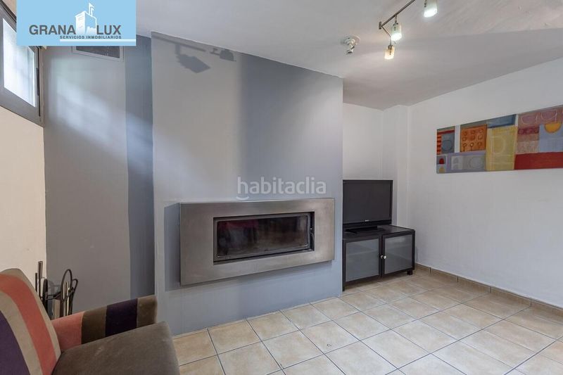 Foto c132968a-0e1b-4704-b828-7b111bbec179. Casa aparellada amb calefacció aparcament a Jun