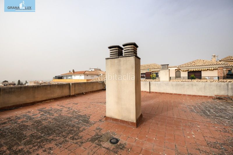 Foto fafebe81-ff94-4c05-98fe-4c11342d0a40. Piso  2 dormitorios, garaje y ascensor a la entrada de la zubia, junto ayuntamiento. perfecto estado en Zubia (La)