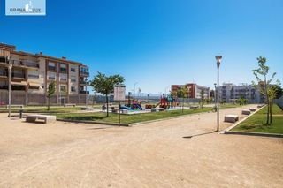 Terreny residencial  Calle de josé saramago. Estupendo solar para construir en el mismo centro de santa fe
