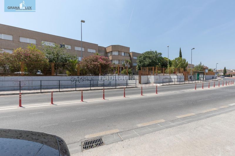 Foto 418ada3c-fa3e-4e8f-b644-66c59726cd2b. Tríplex amb aparcament a Cájar