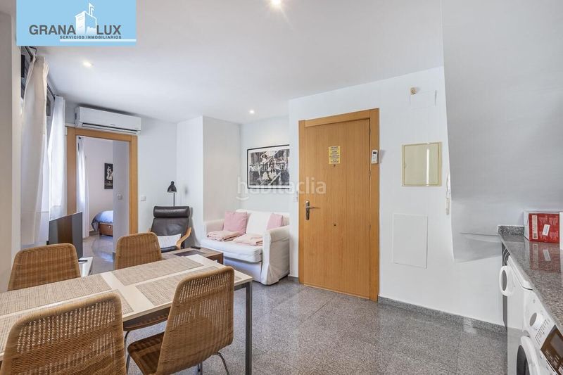 Foto fe579d02-9d90-4321-aae0-bcd625fb2a51. Edifici a Dílar