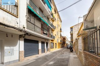 Local Comercial a Calle Gras y Granollers