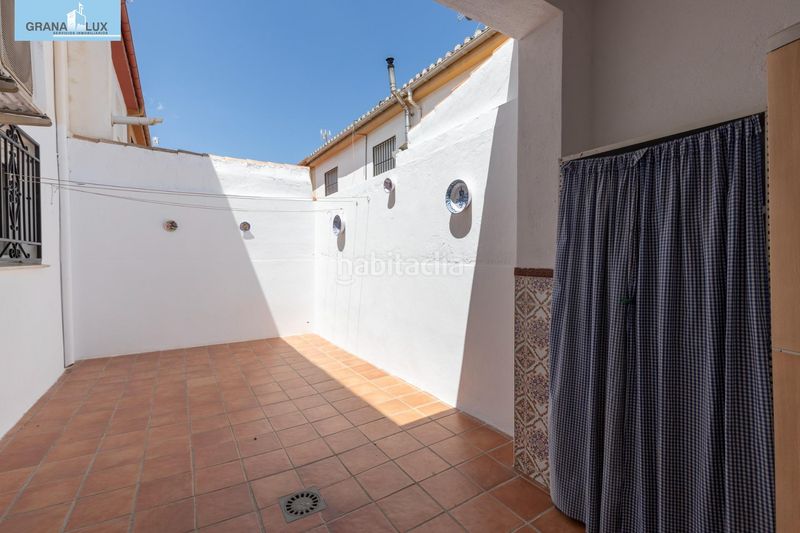 Foto 757ce0c8-9952-42d8-883e-796a77ec538b. Casa adossada amb calefacció aparcament a Avda. De los Ogíjares Armilla