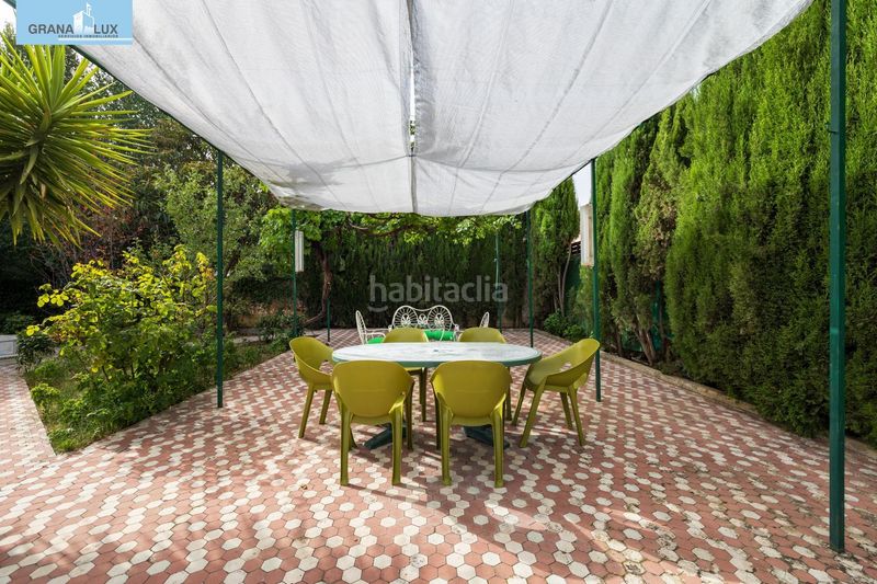 Foto 1a2550a3-8a65-4502-84be-4f96cad2fd45. Xalet amb calefacció aparcament piscina a San Miguel Armilla