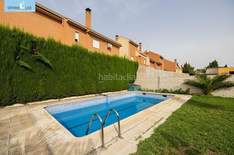 Foto fc5bd5da-ffa0-43e8-afae-8a04c0a876f4. Xalet amb calefacció aparcament piscina a San Miguel Armilla
