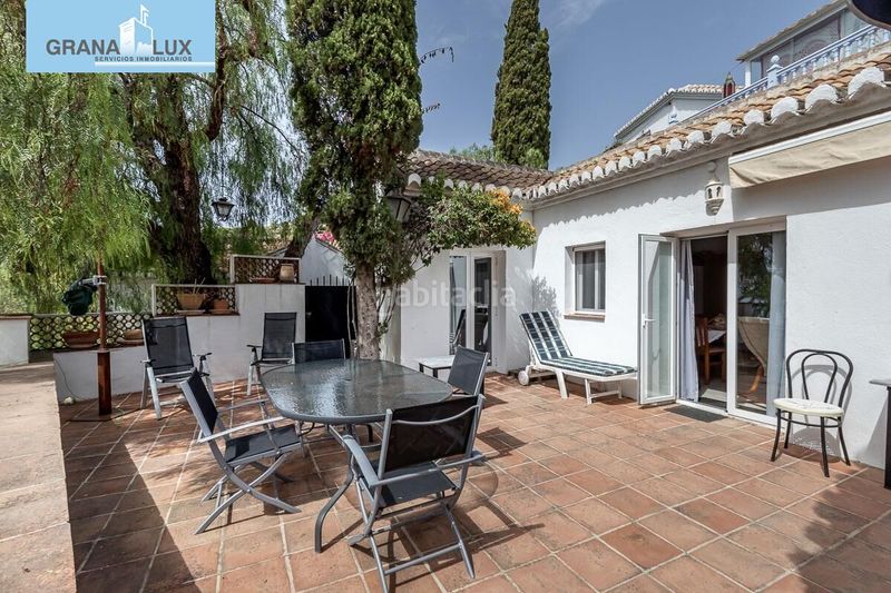 Foto bc3c0eb9-8d8d-4aff-9ec8-8bf272f5ad54. Casa amb aparcament a Urb. San Antonio Almuñécar
