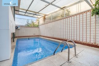 Casa  Avenida de francisco ayala. Estupenda casa en parque almunia