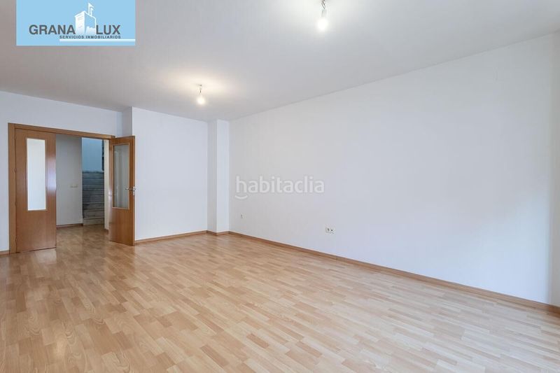 Foto eace5a8e-a27e-4c77-abc7-784a5cdbadbd. Dúplex amb calefacció aparcament a Fígares Granada