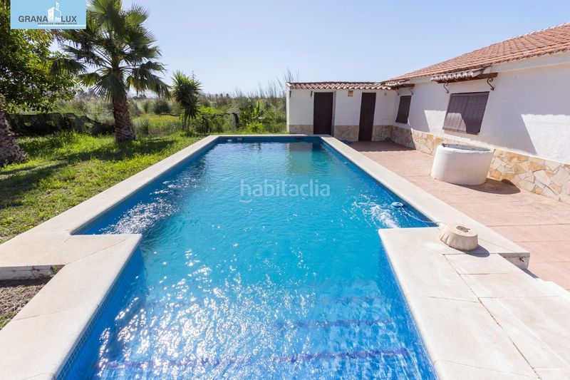 Foto 076c5474-0cfa-4623-be2a-b8d7751ad823. Chalet casa cortijo . situada a 2,5 km de la playa en Motril
