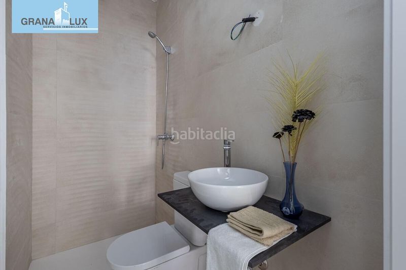 Foto b2fee1a1-a6bb-4a1c-9730-6bcdbcf71612. Pis a calle de ronda de belén 22 a Santa Fe