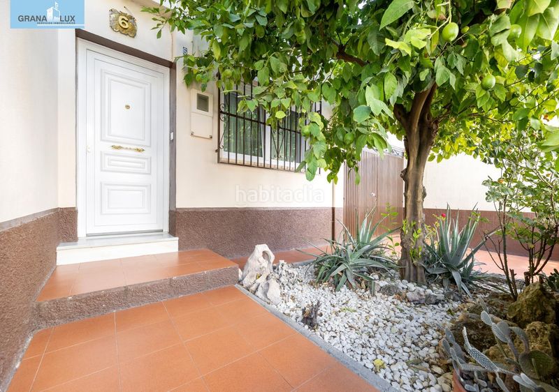 Foto 1a47332c-ceeb-43bf-b6d1-977250a477e2. Casa amb aparcament a Albolote