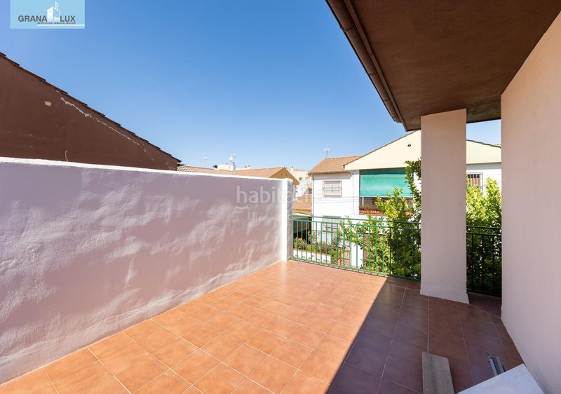 Foto 42758faa-744d-4c27-8a74-c27d9e2e51a1. Casa amb aparcament a Albolote