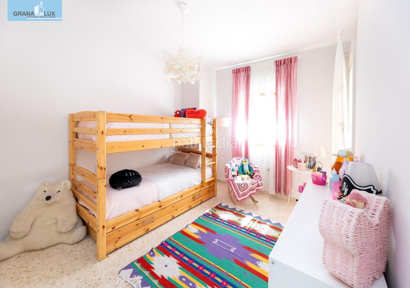 Foto b7faeb0f-f4c9-4a81-8982-b35946ad5c4f. Casa amb aparcament a Albolote