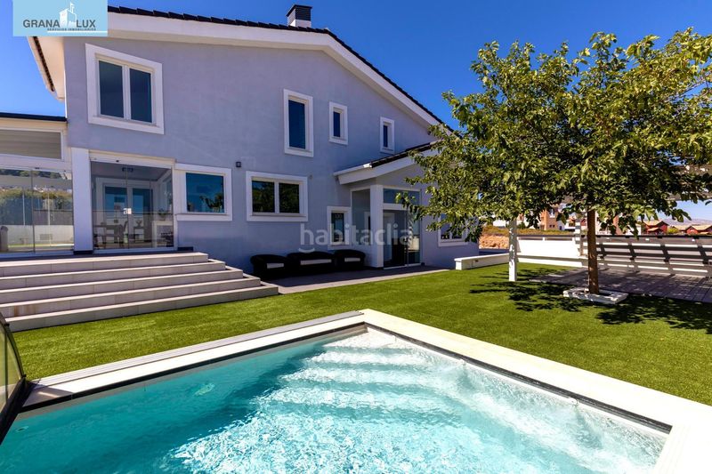 Foto 0666a245-8783-4e81-860a-8aff00833e43. Chalet mit heizung parking pool in Dílar