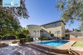 Chalet in Calle del Arache