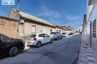 Haus  Calle arcos. Casa en una sola planta, crea tu vivienda ideal en albolote! cas