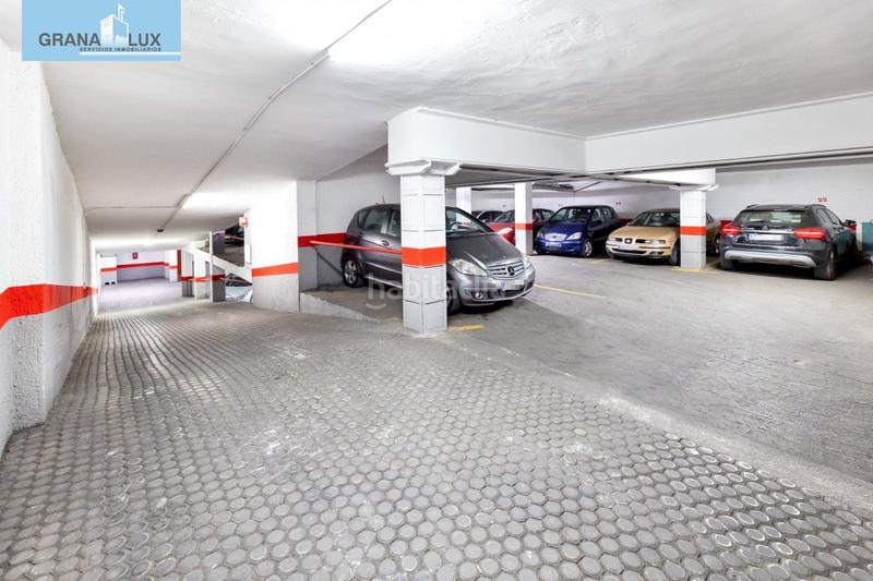 Foto 109c8daf-3320-4b72-abcb-3890fbd49bcc. Autoparkplatz in Centro - Sagrario Granada