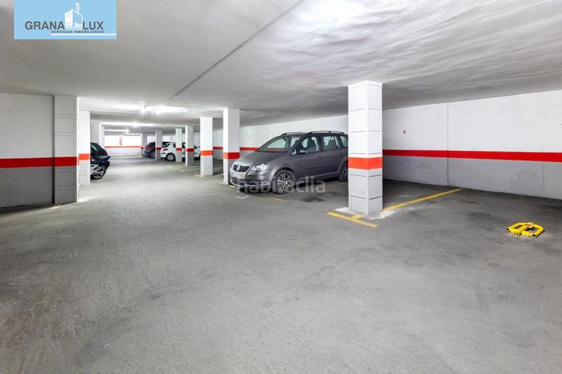 Foto ad4002d8-b265-4a53-83f7-8f480c18ab67. Autoparkplatz in Centro - Sagrario Granada