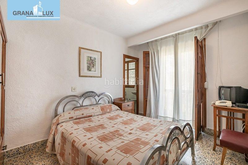 Foto 3452816c-8256-4161-a26c-5588566d2786. Edificio hostal en Lanjarón