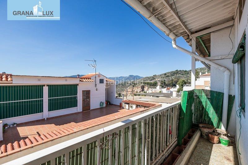 Foto 4aeb5089-e7a7-40f6-b29d-cf97a63c7239. Edificio hostal en Lanjarón