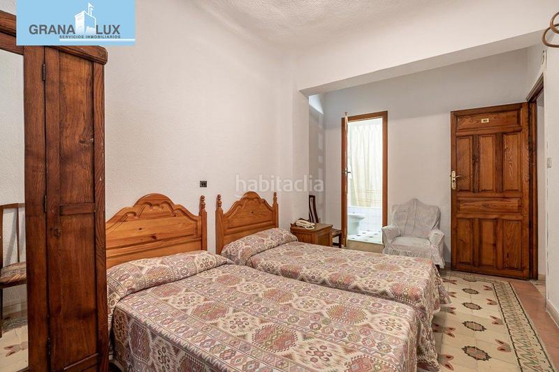 Foto 56c6ba28-9503-490a-b0fb-49a532341a4b. Edificio hostal en Lanjarón