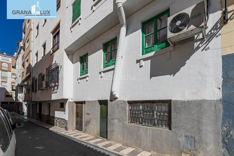 Foto 9844369f-667a-43ec-b57c-e282617c8e1c. Edificio hostal en Lanjarón