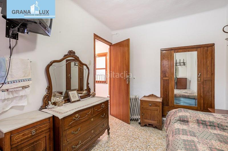 Foto 9de7b691-b768-4a1c-8008-f1d322420865. Edificio hostal en Lanjarón