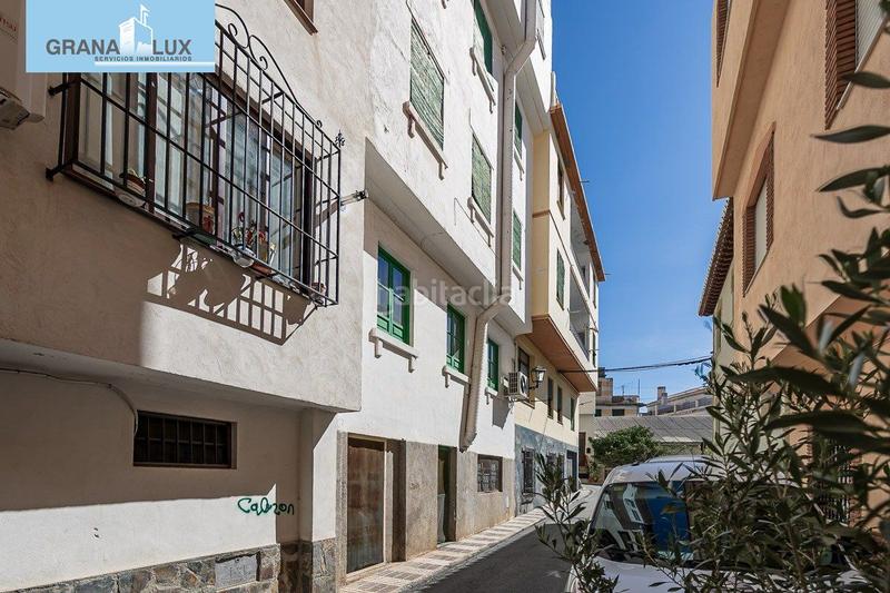 Foto a5d63491-652b-43d0-9420-060e2726ec42. Edificio hostal en Lanjarón