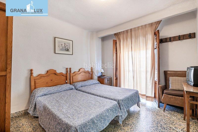 Foto bd63a122-7177-425c-b13d-7c976eb40d0a. Edificio hostal en Lanjarón