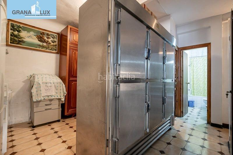 Foto d339af8f-1902-409d-9e8f-a146f2569217. Edificio hostal en Lanjarón