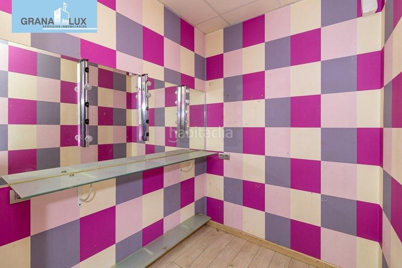 Foto 061962b2-23b5-465f-85e5-c130e353ebd9. Locale commerciale in Camino de Ronda Granada