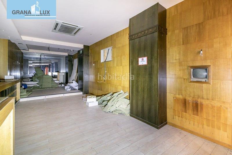 Foto dedd412c-eb52-40b2-b0db-970c10a00402. Locale commerciale in Camino de Ronda Granada