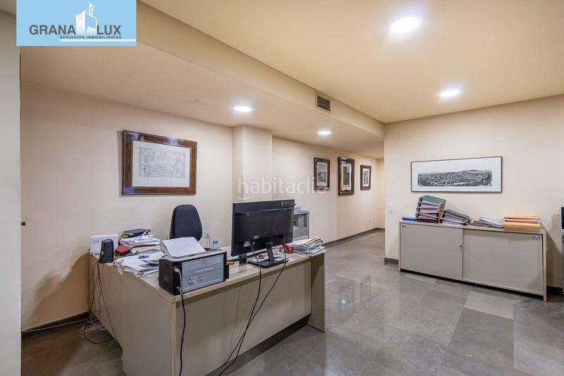 Foto 3b098395-f65d-4dd8-80da-6ee7b1ece836. Business premise in Centro - Sagrario Granada