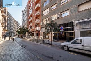 Local commercial à Centro - Sagrario. Oficina en solarillo de gracia, granada.
