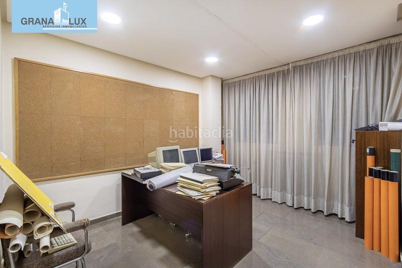 Foto b43d2e85-5a83-4ed4-a0ae-a657b926531b. Business premise in Centro - Sagrario Granada