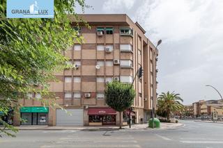 Local commercial à Fígares. Local comercial en doctor alejandro otero